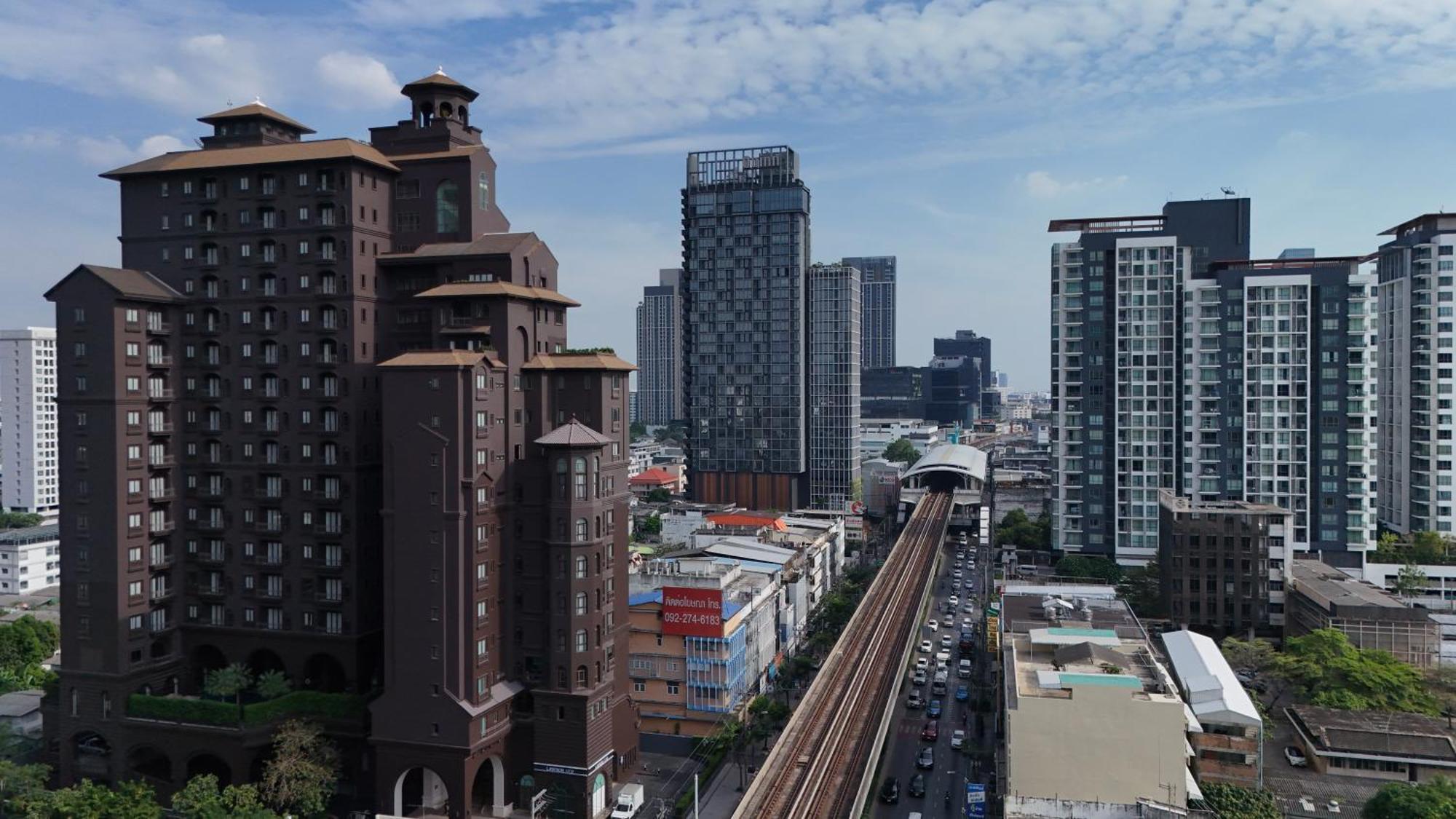 Marriott Executive Apartments Bangkok, Sukhumvit 101 Ngoại thất bức ảnh